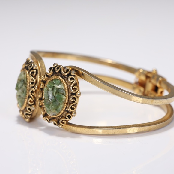 Vintage Jade Flower Gold Tone Clamper Cuff Bracelet - Picture 4 of 6